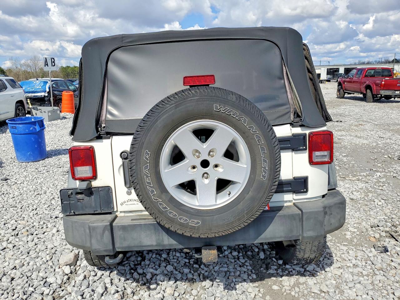 Jeep Wrangler Sport