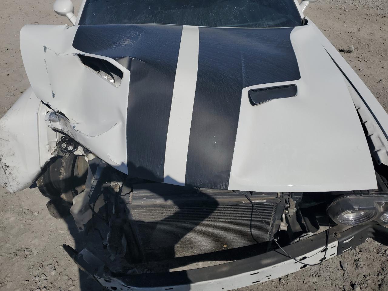 Dodge Challenger Sxt