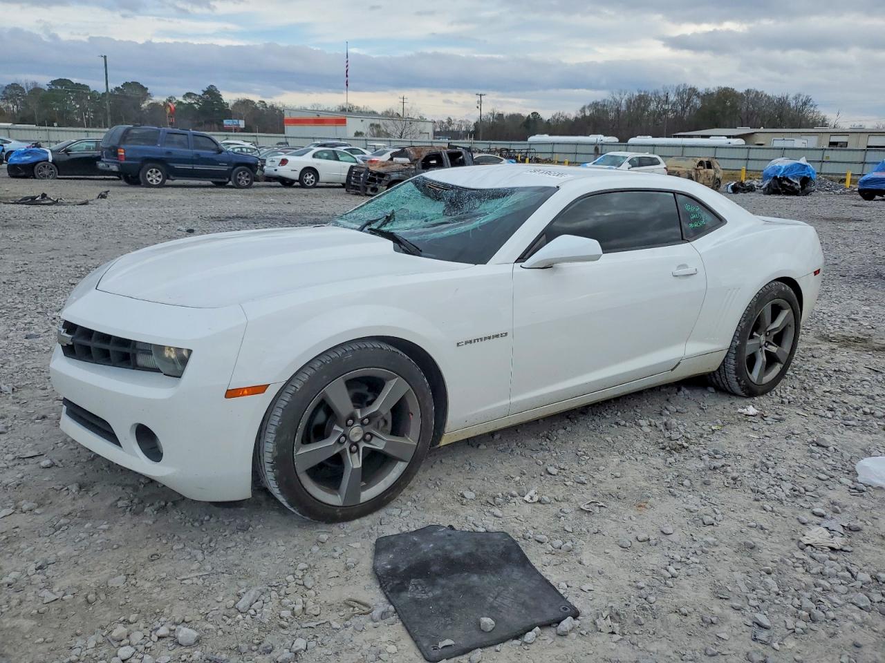 Salvage Chevrolet Camaro Image