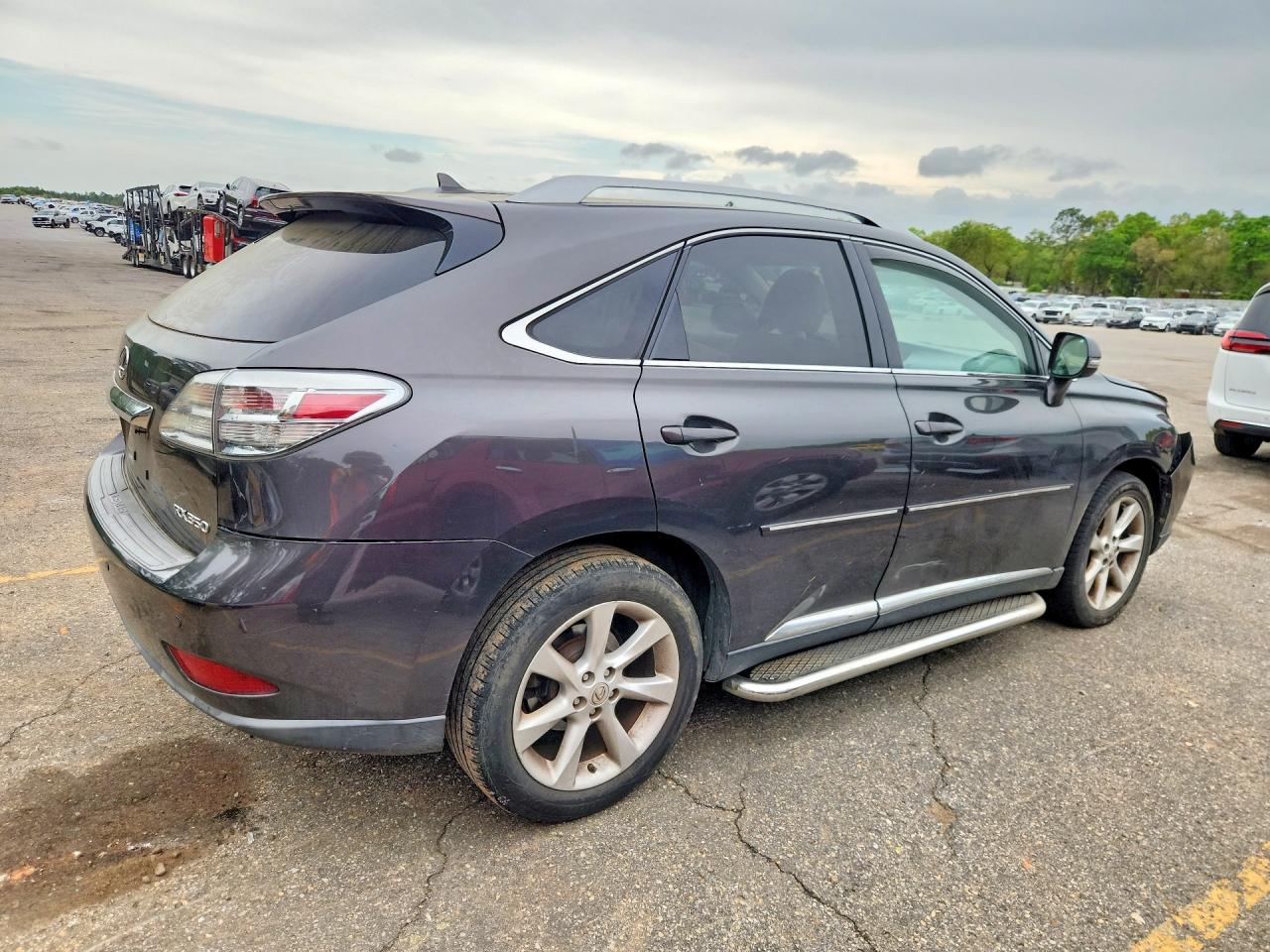 Lexus RX Base