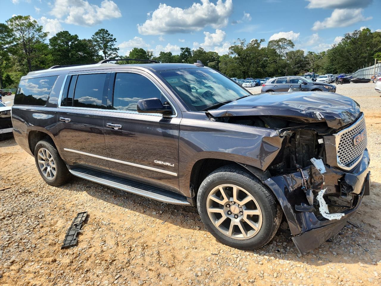 GMC Yukon Denali