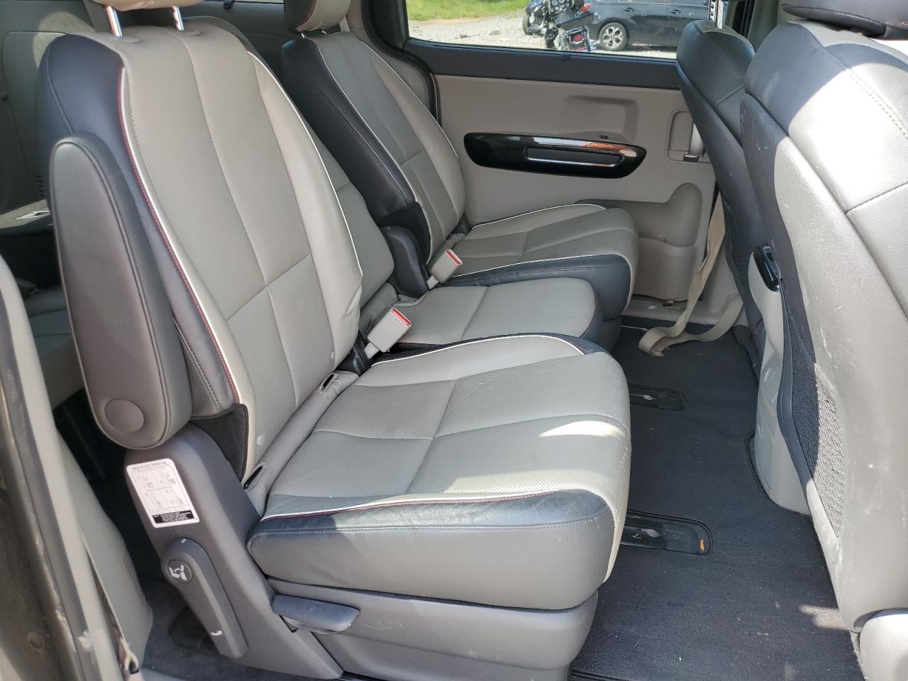Kia Sedona Ex