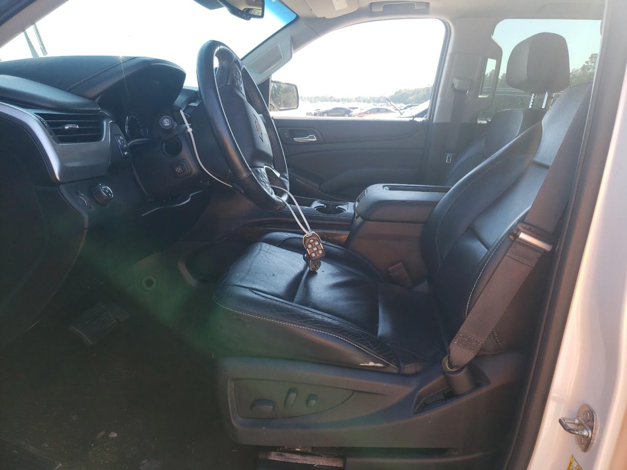 Chevrolet Suburban C1500 Lt