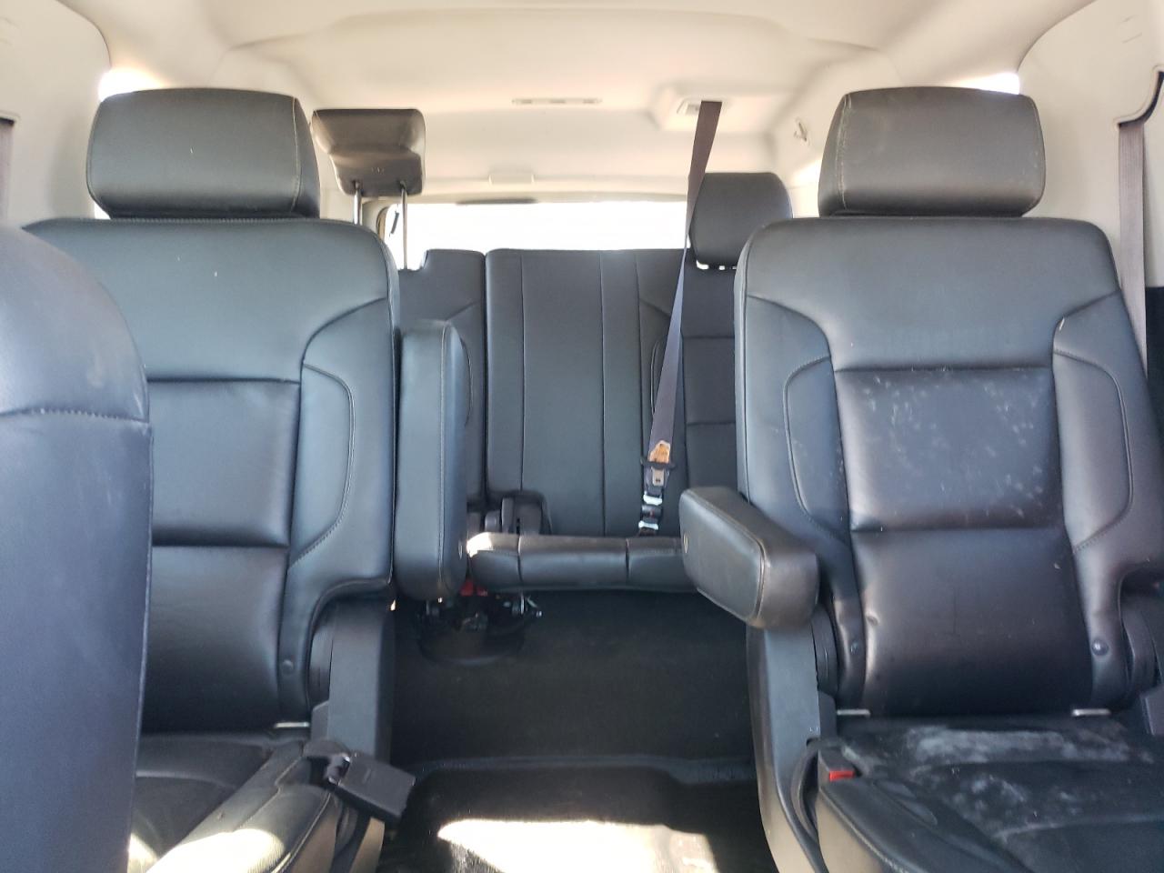 Chevrolet Suburban C1500 Lt
