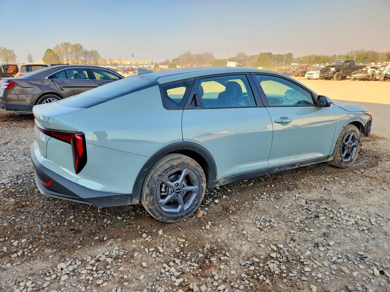 Kia K4 Lxs