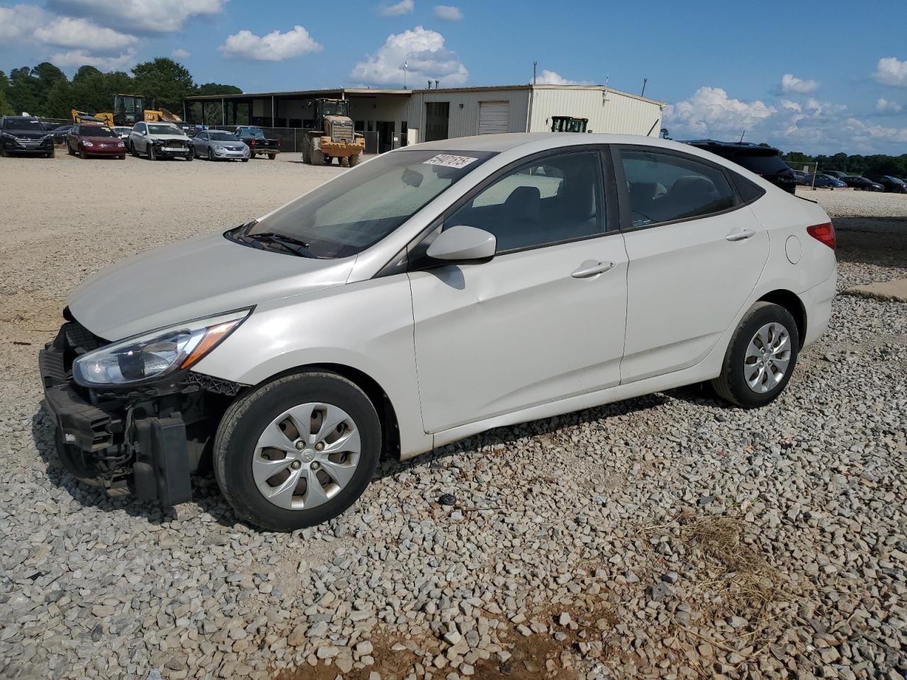 Salvage Hyundai ACCENT Image