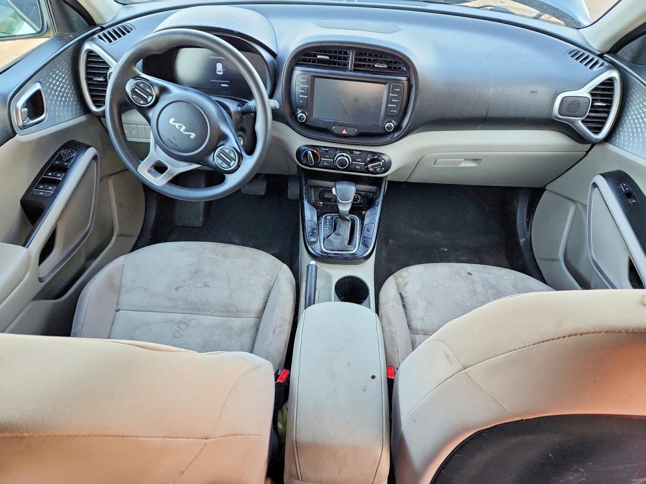 Kia Soul Lx