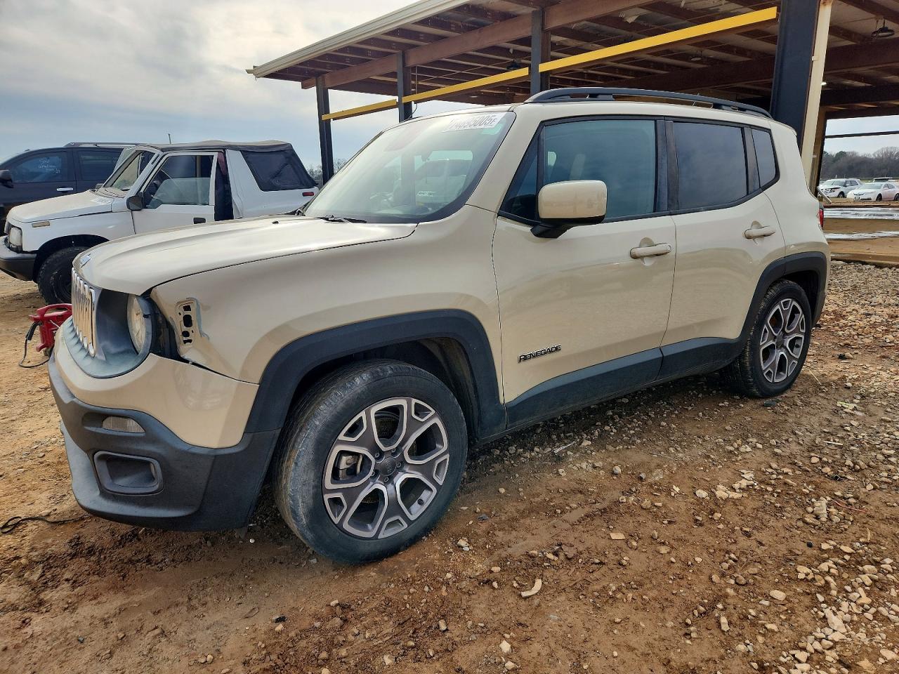 Salvage Jeep Renegade Image