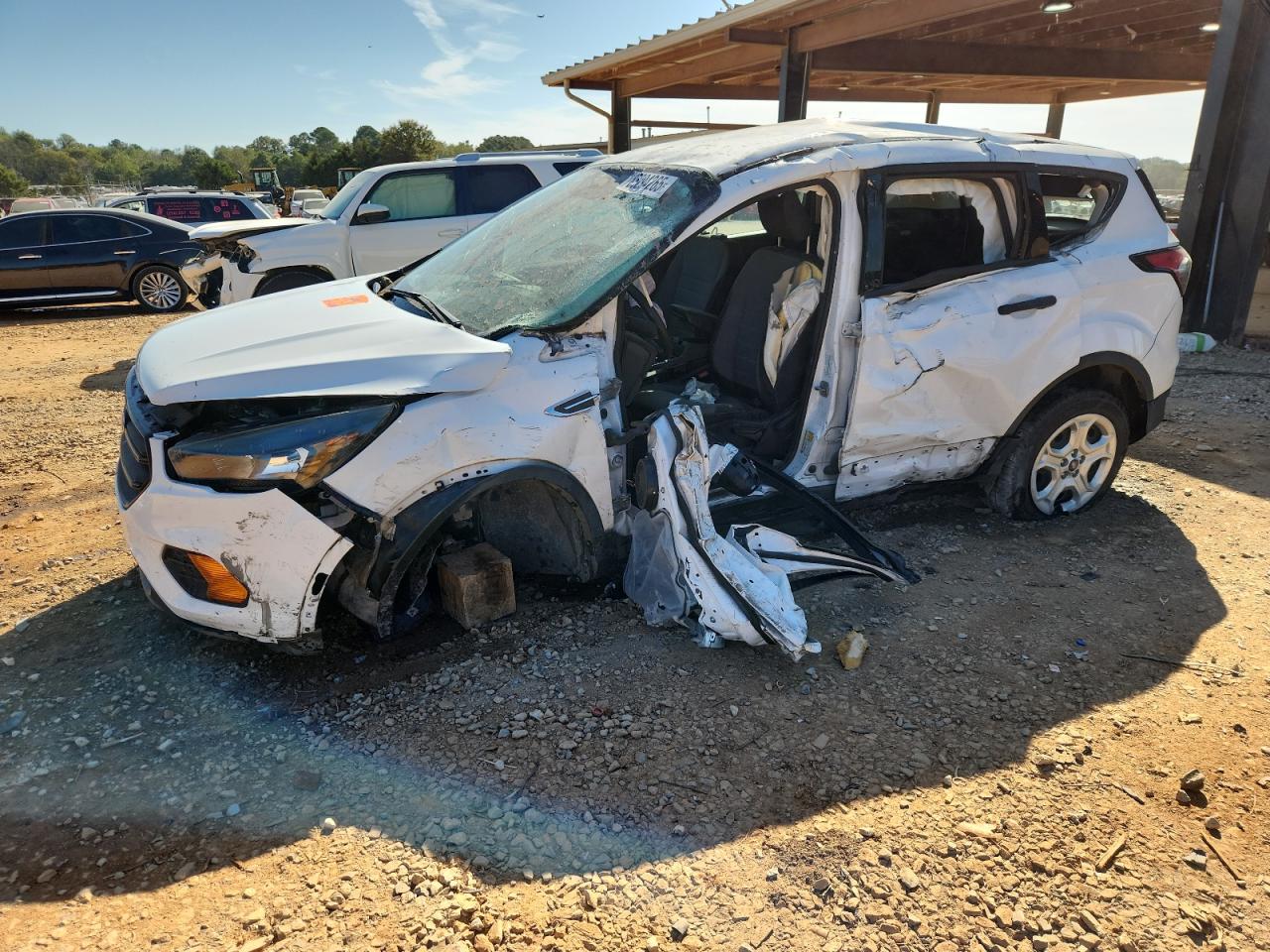 Salvage Ford Escape Image
