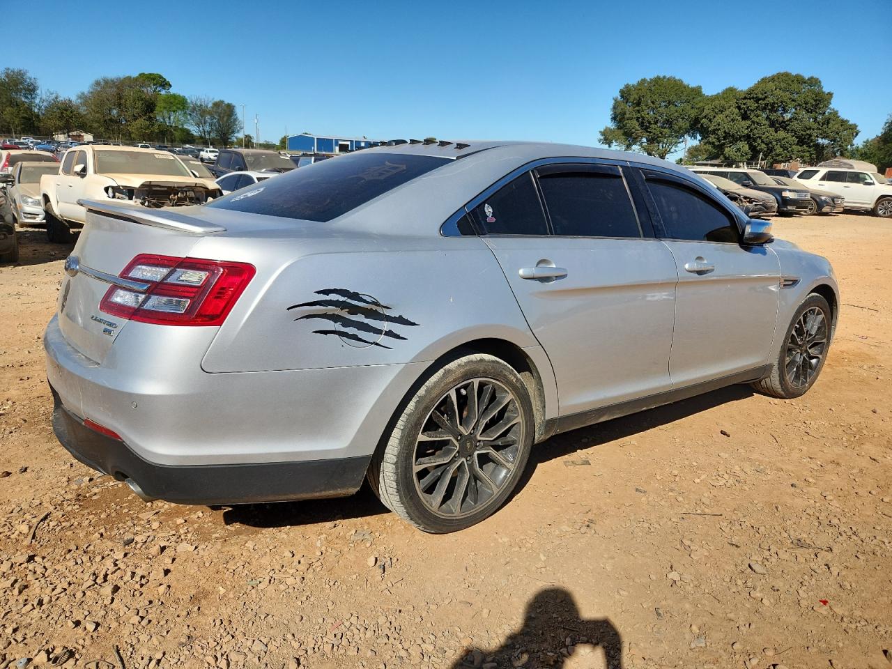 Ford Taurus Limited