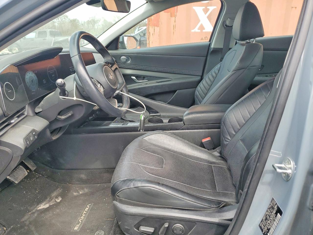 Hyundai ELANTRA Limited