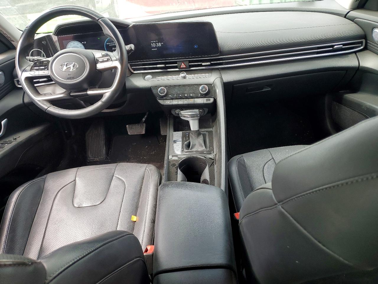 Hyundai ELANTRA Limited