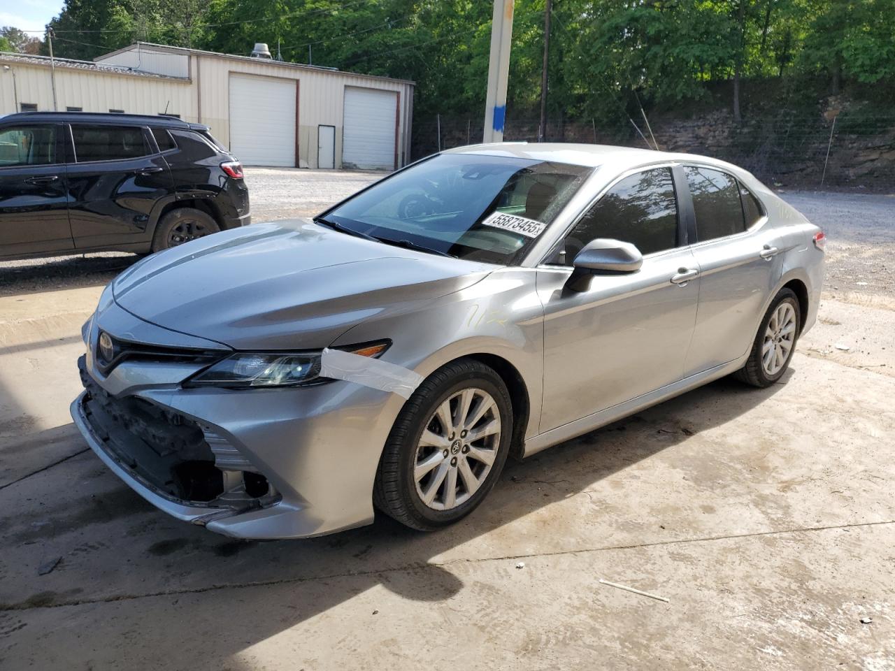 Salvage Toyota Camry Image