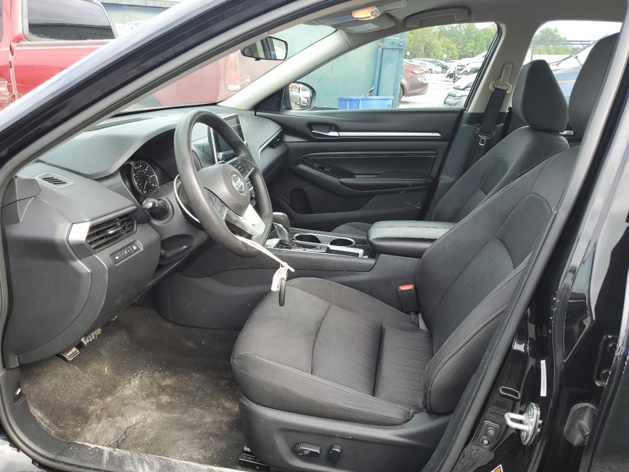 Nissan Altima Sv