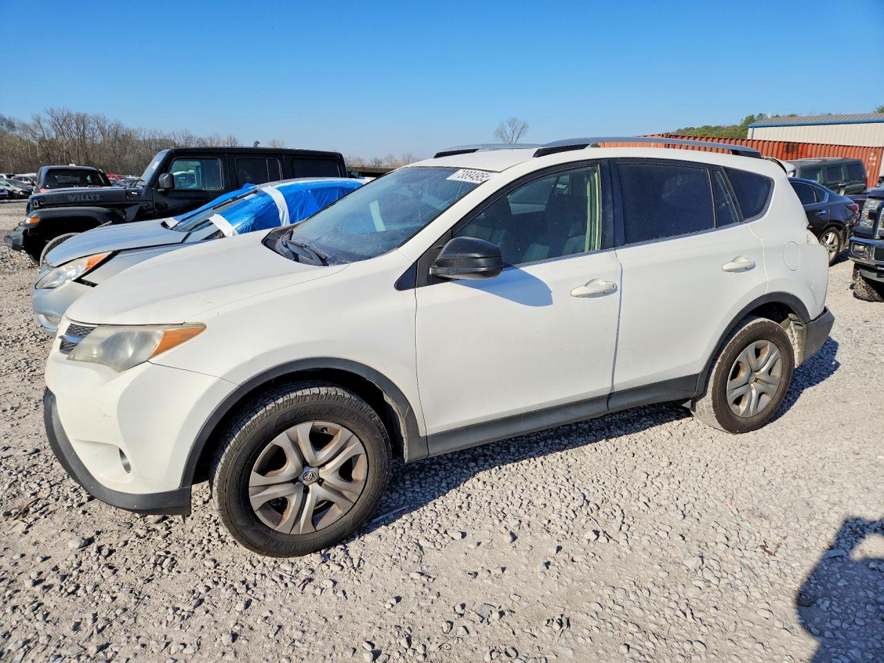 Salvage Toyota RAV4 Image