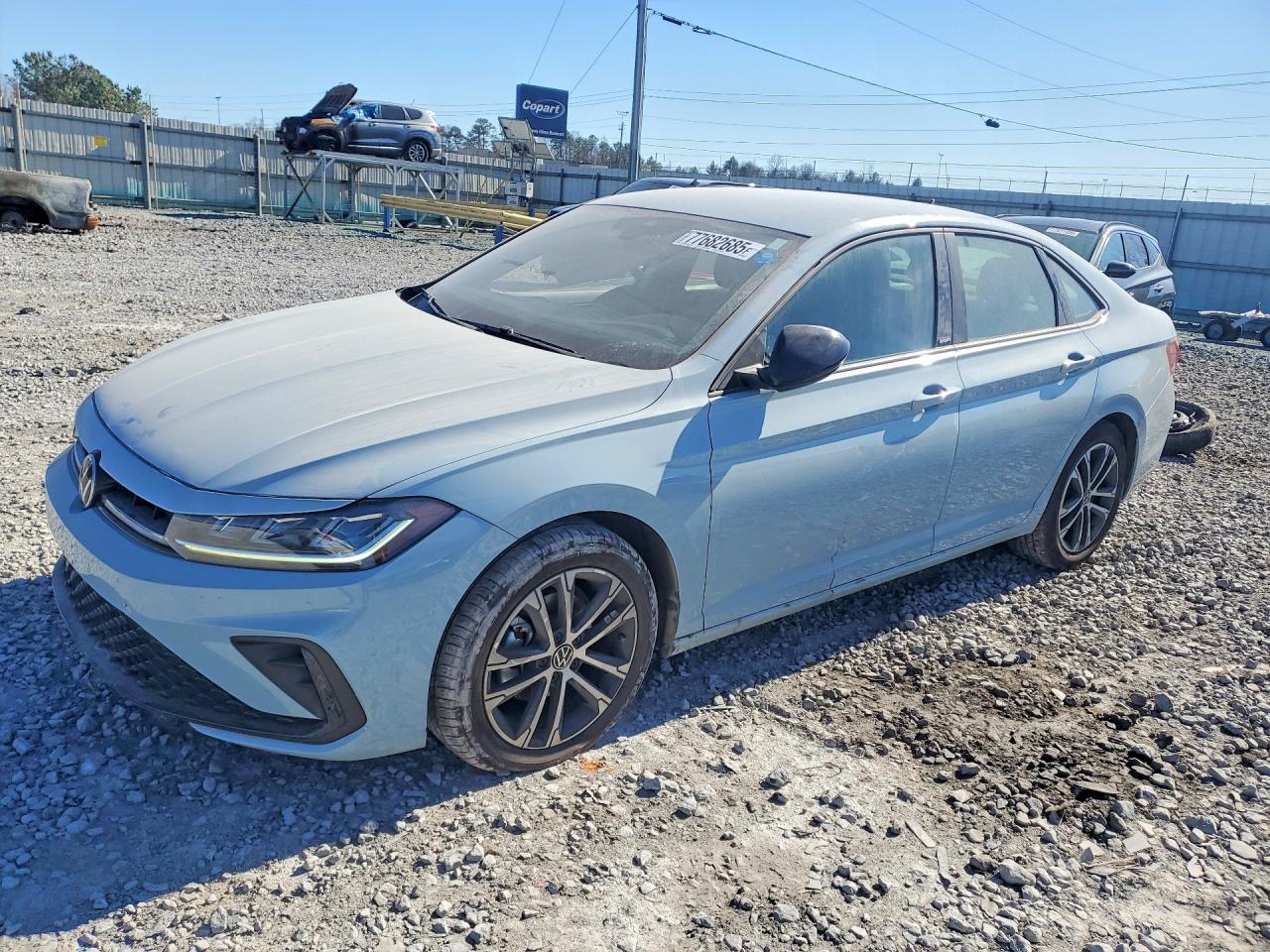 Salvage Volkswagen Jetta Image