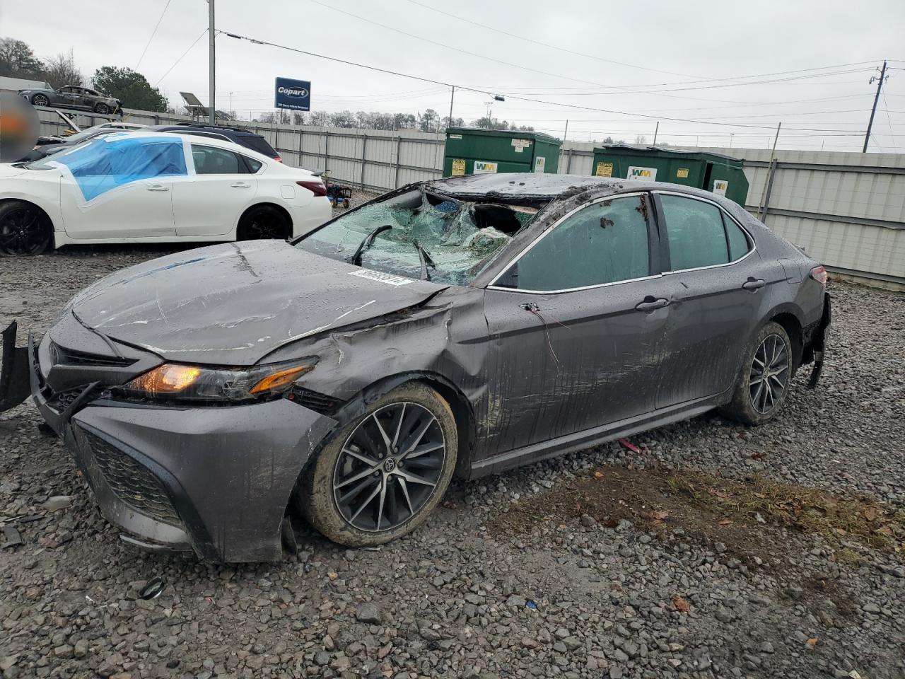 Salvage Toyota Camry Image