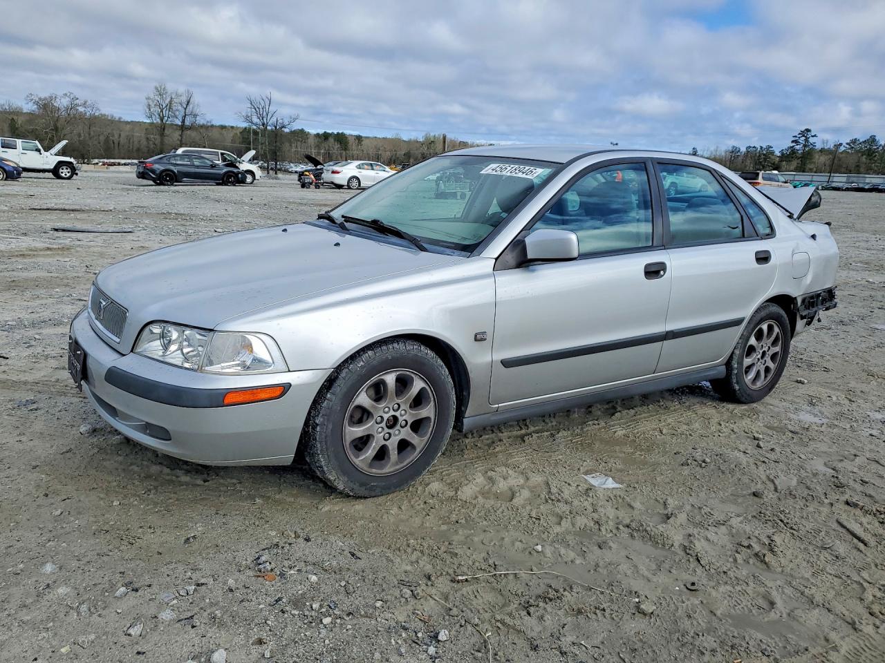 Salvage Volvo S40 Image