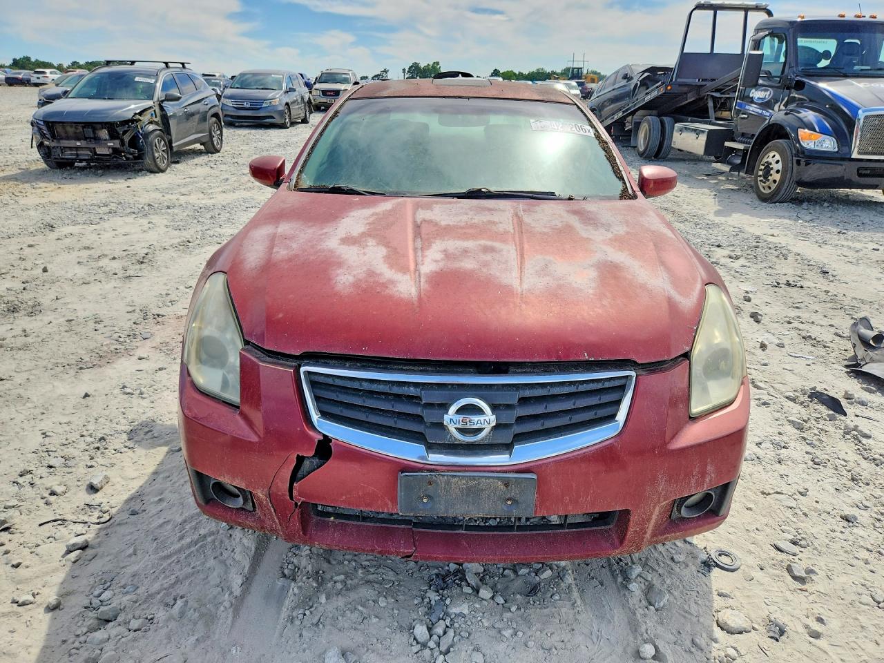 Nissan Maxima