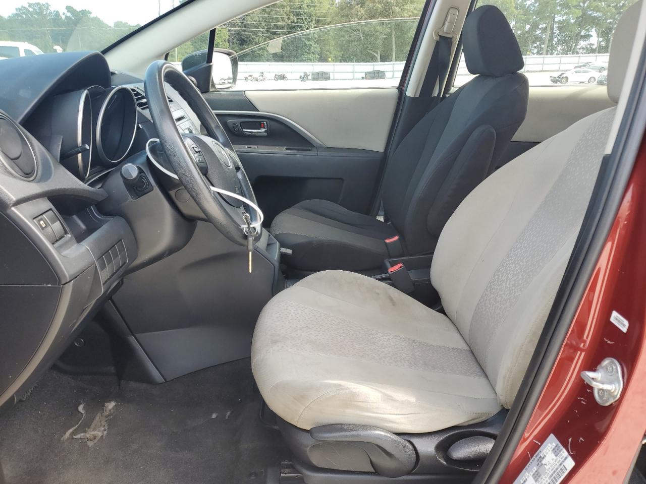 Mazda 5