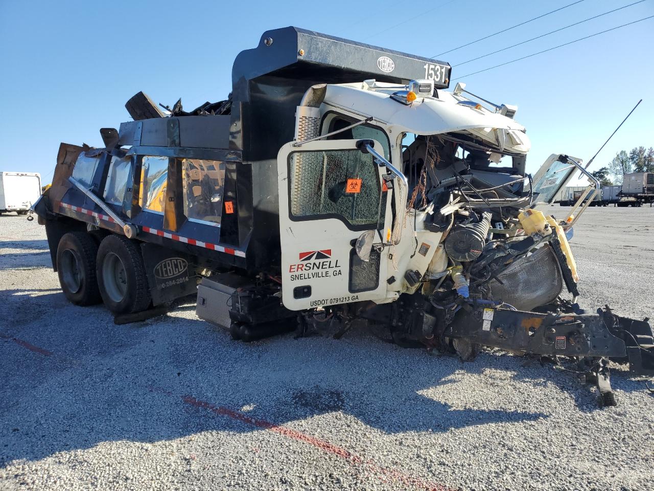 Salvage Mack Granite Image
