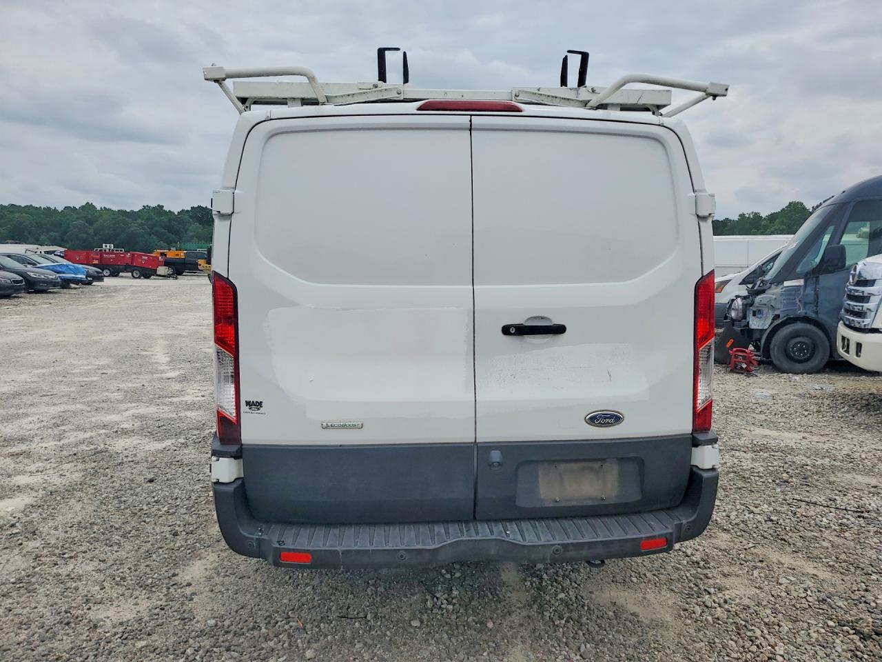 Ford Transit T-250