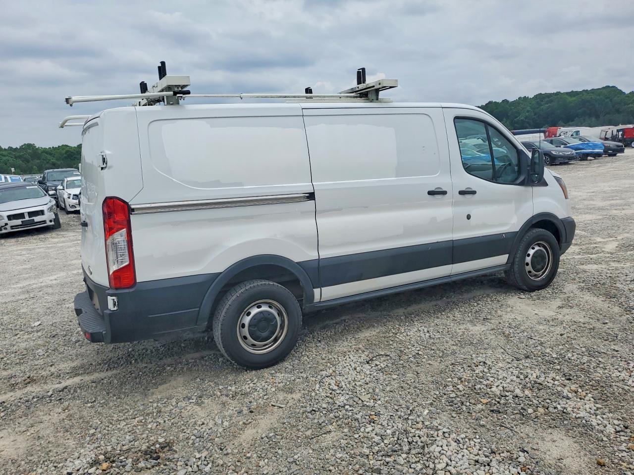 Ford Transit T-250