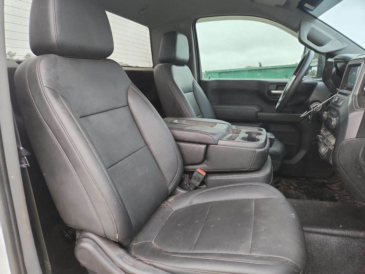 Chevrolet Silverado C1500