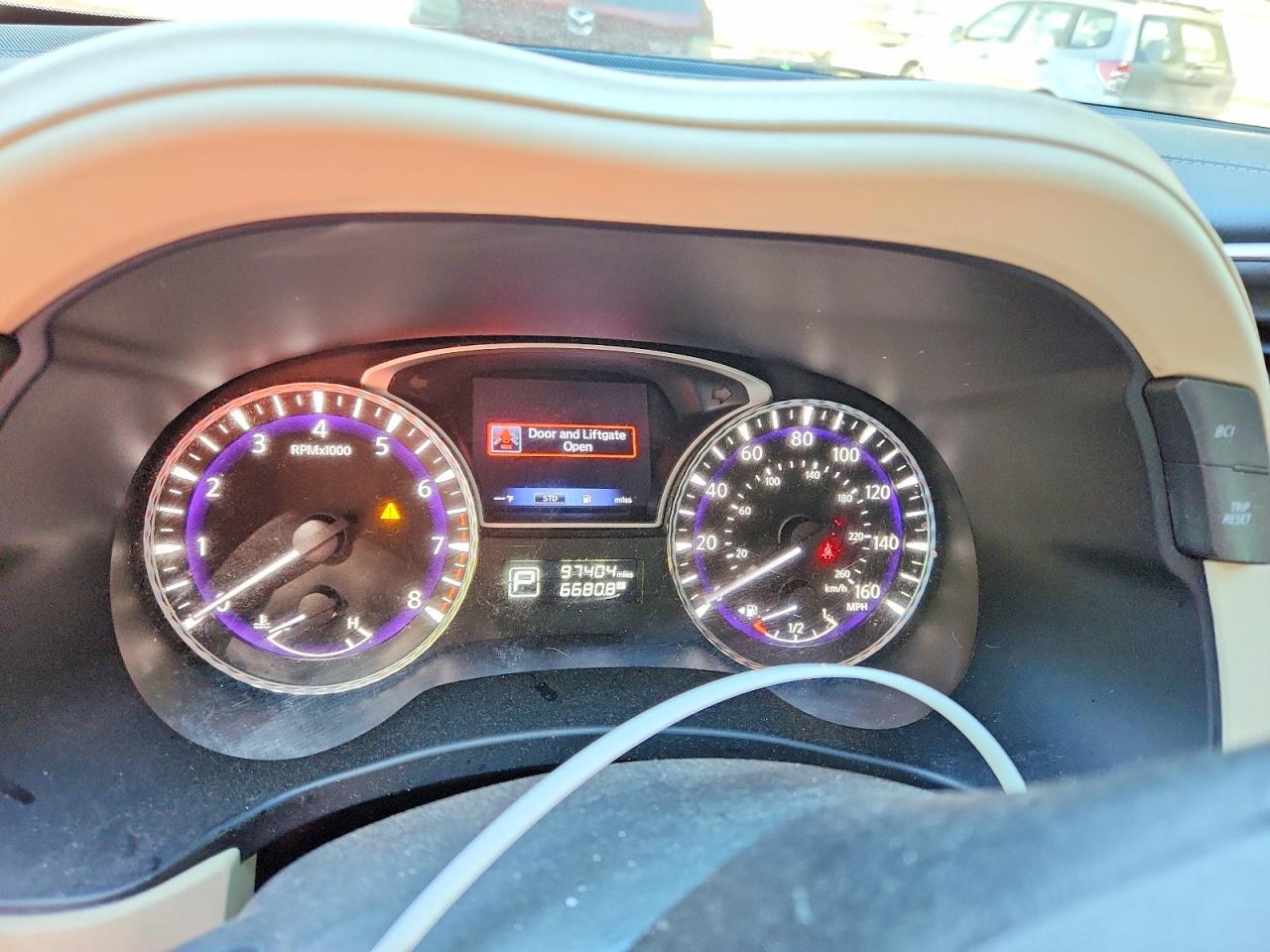 INFINITI Qx Base
