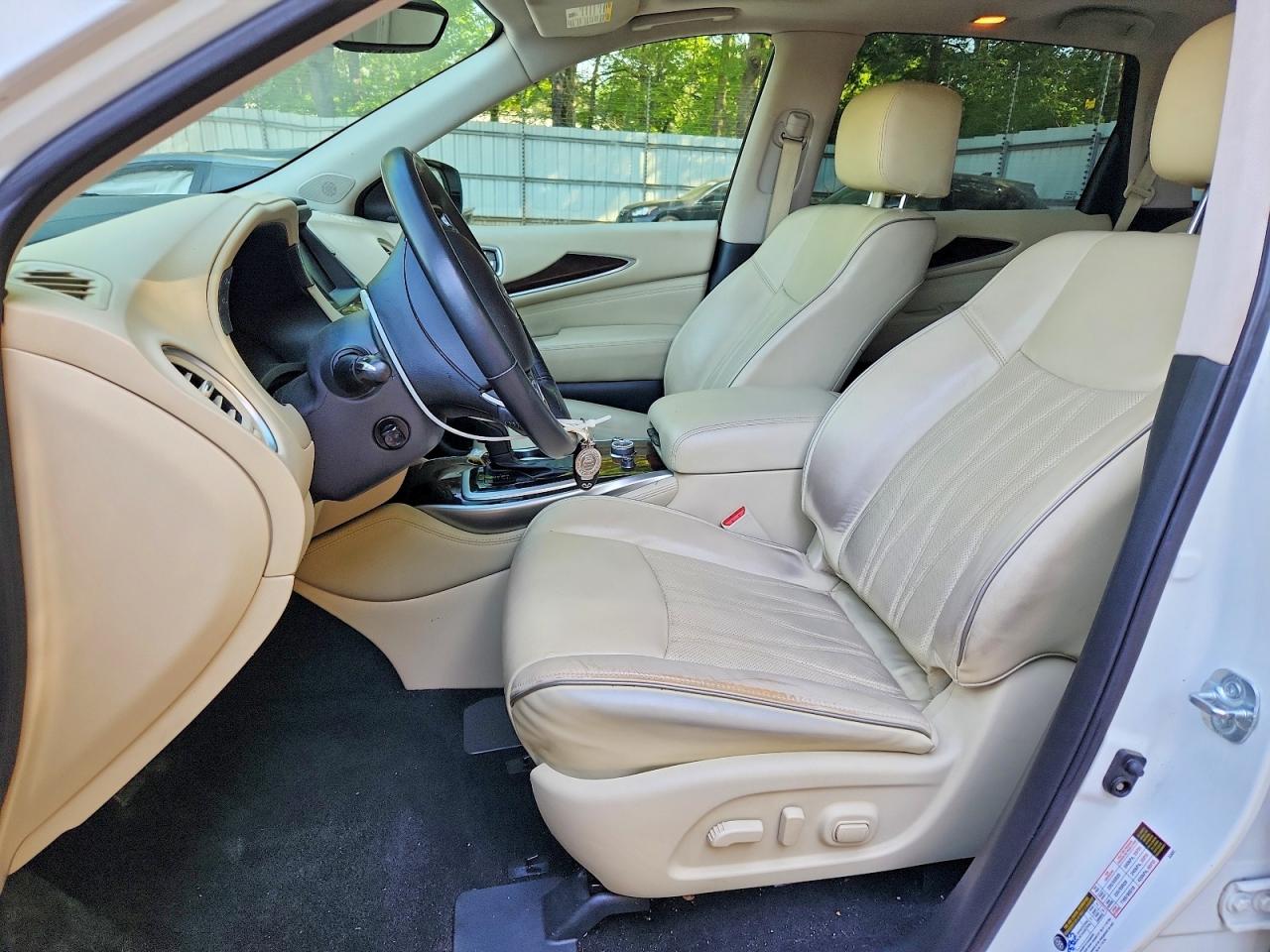 INFINITI Qx Base