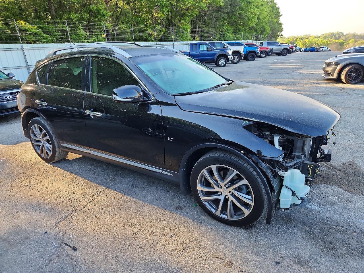 INFINITI Qx Base