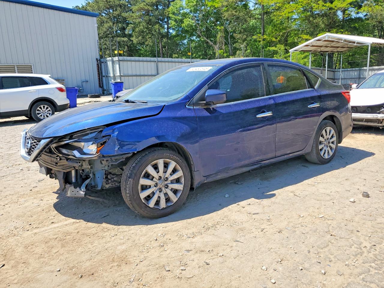 Salvage Nissan Sentra Image
