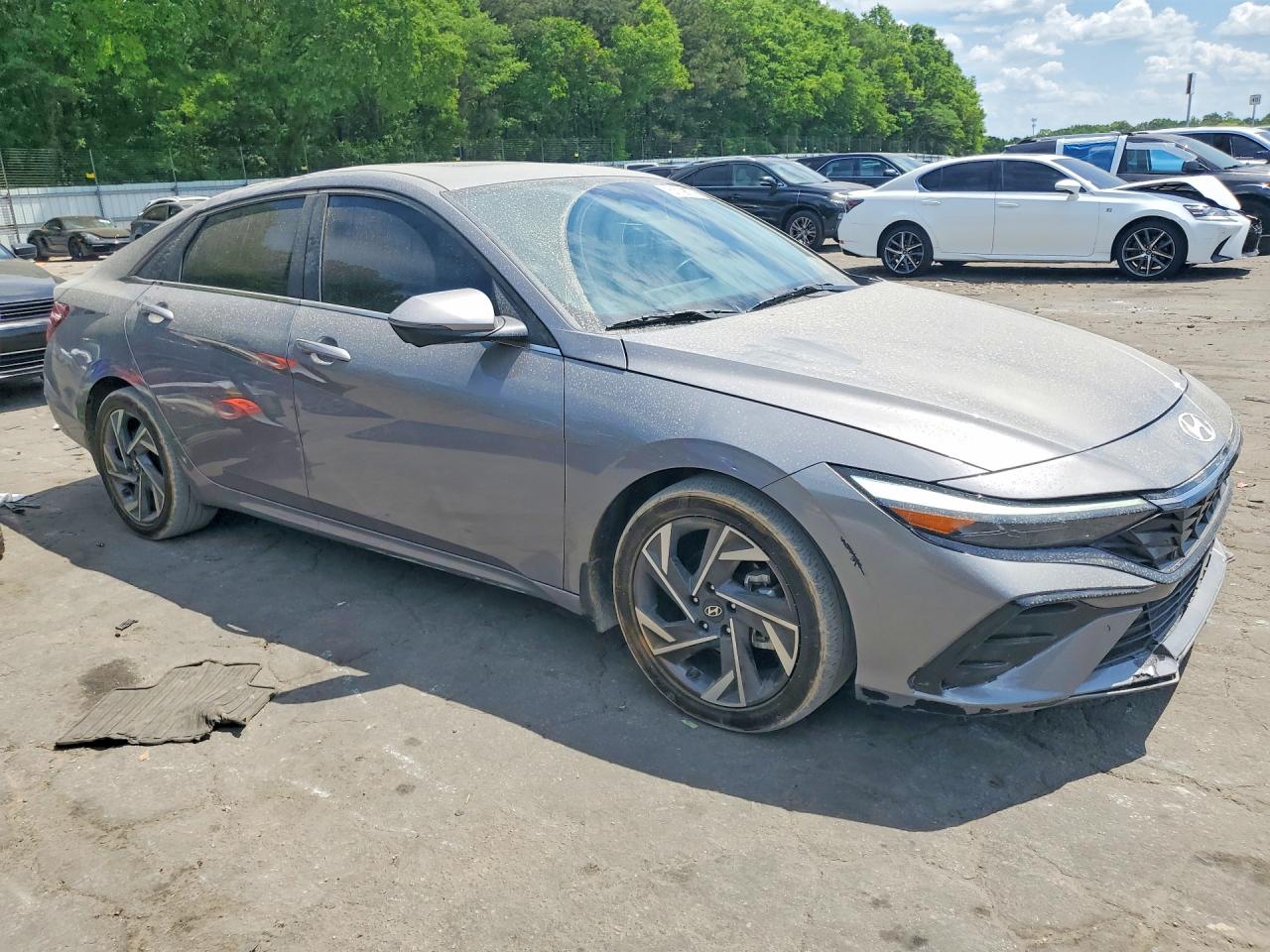 Hyundai ELANTRA Limited
