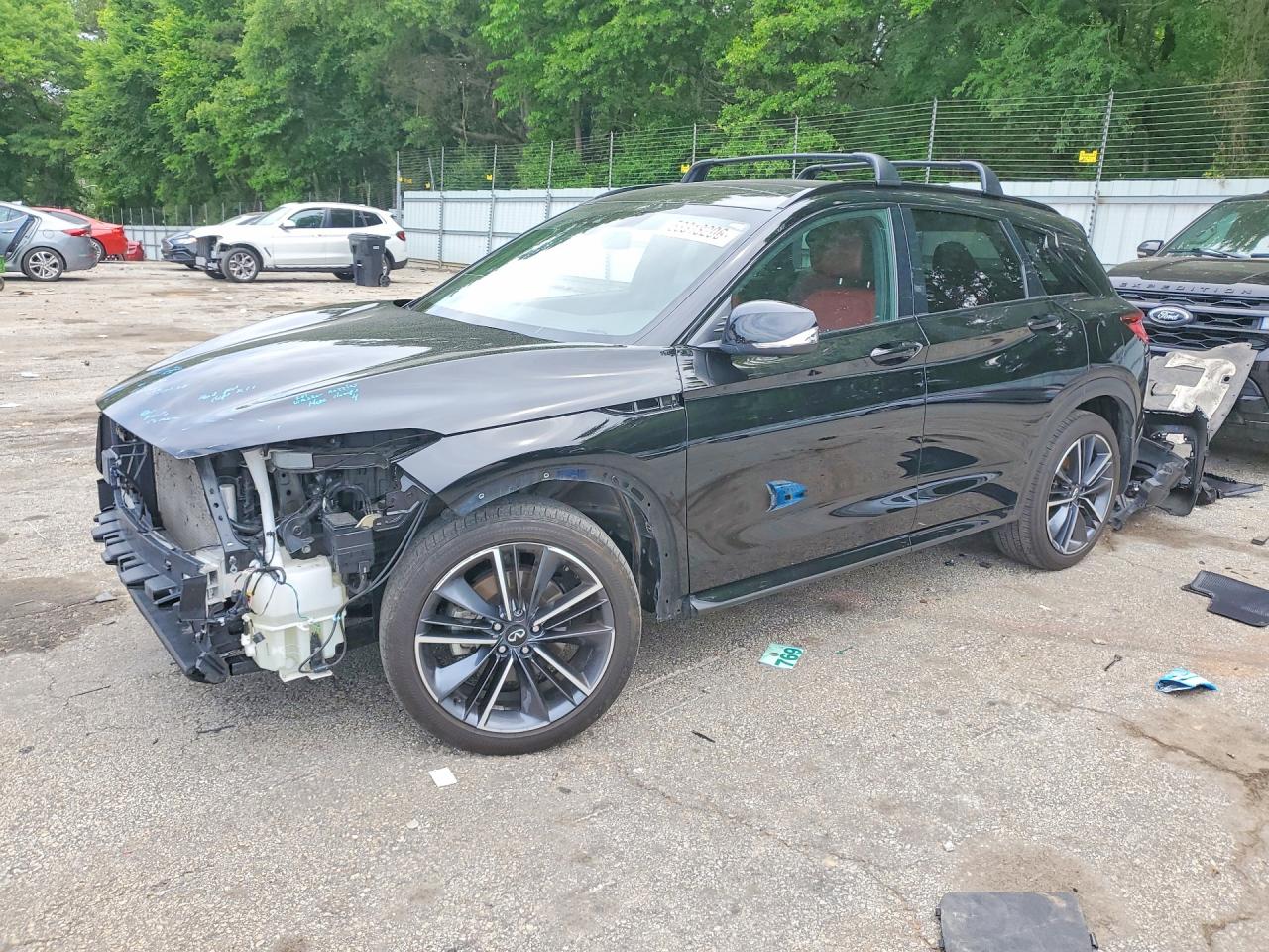 Salvage INFINITI Qx Image