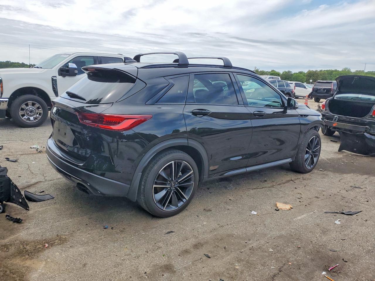 INFINITI Qx Sport