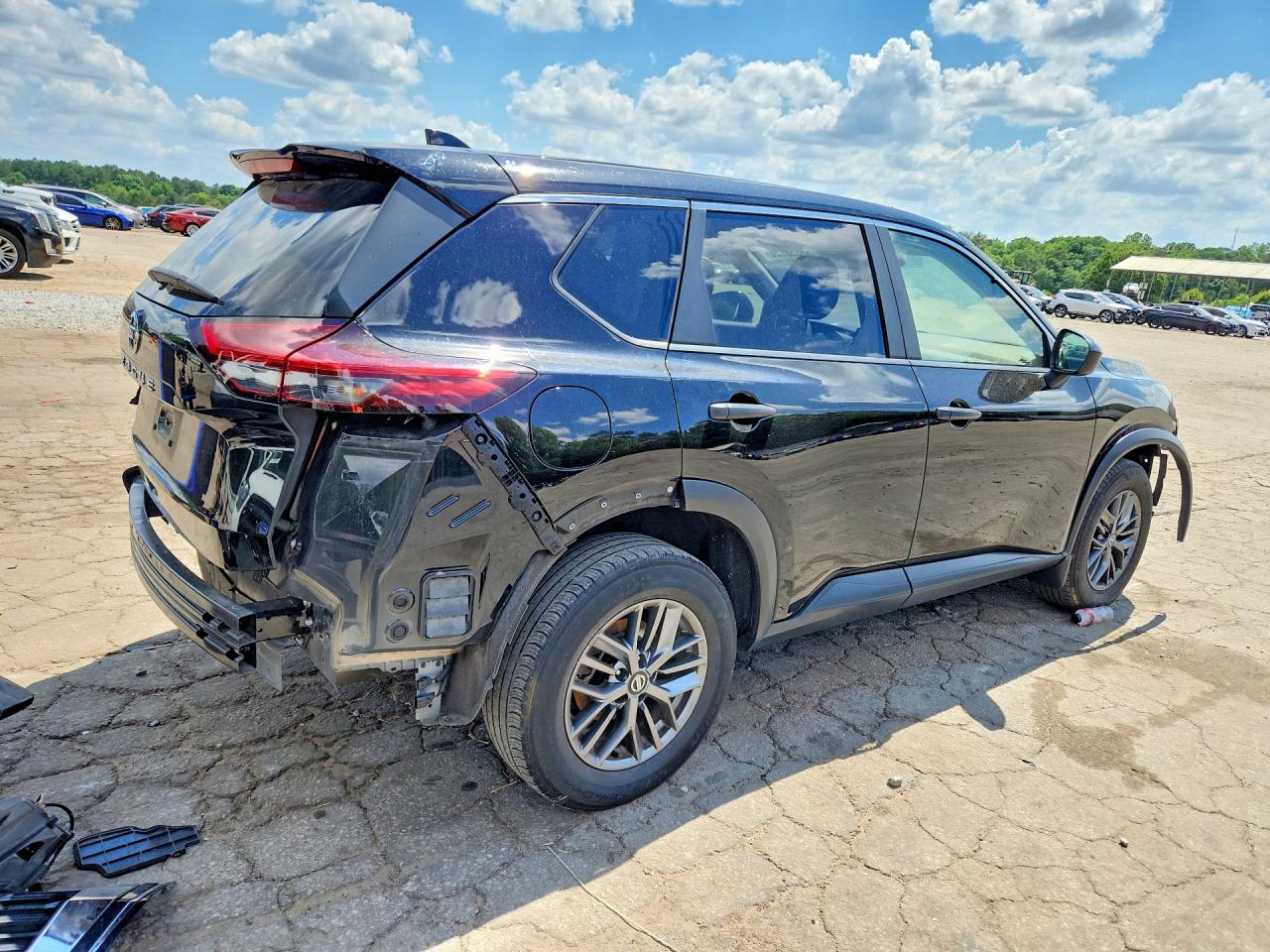 Nissan Rogue S