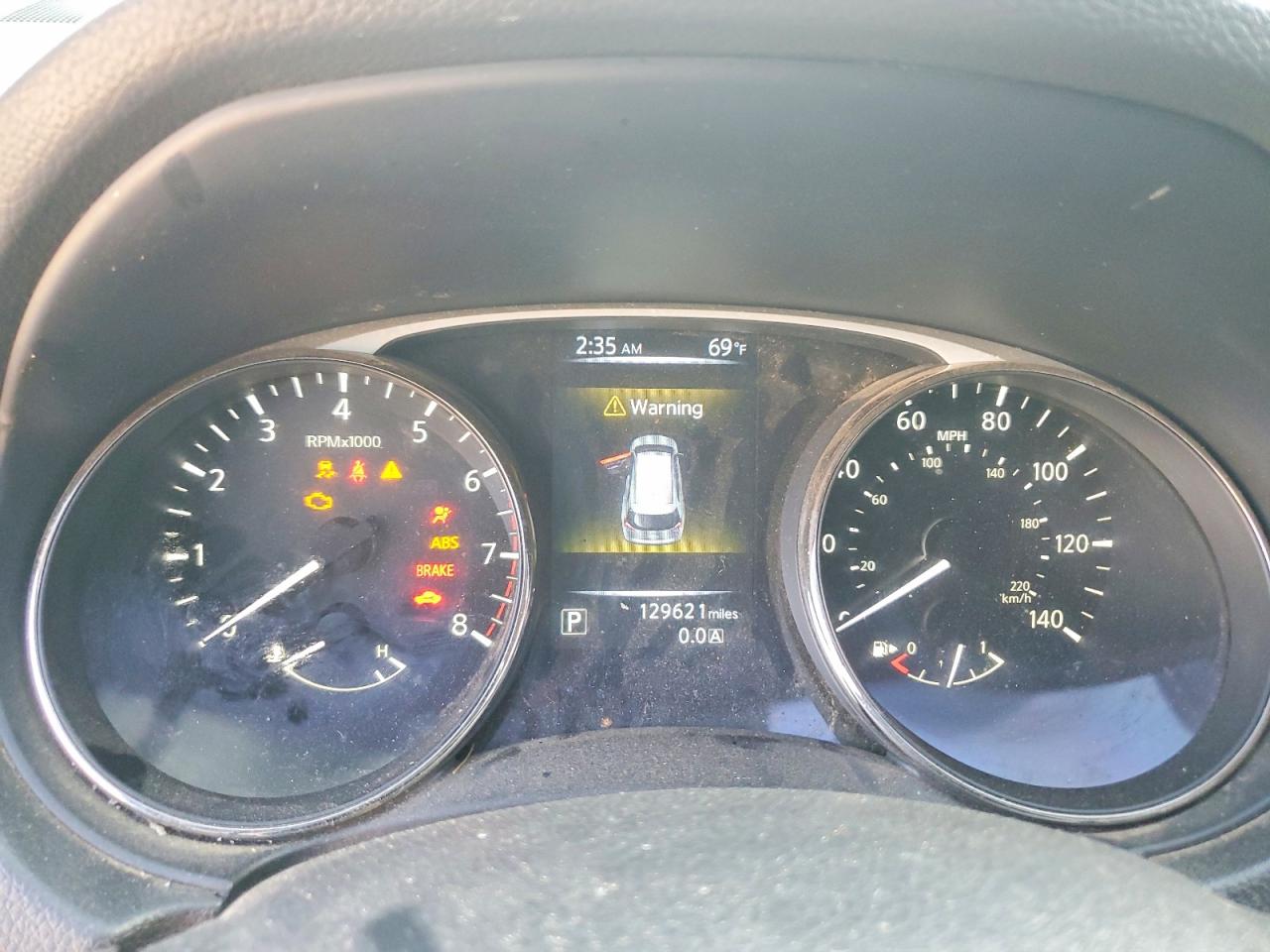 Nissan Rogue S