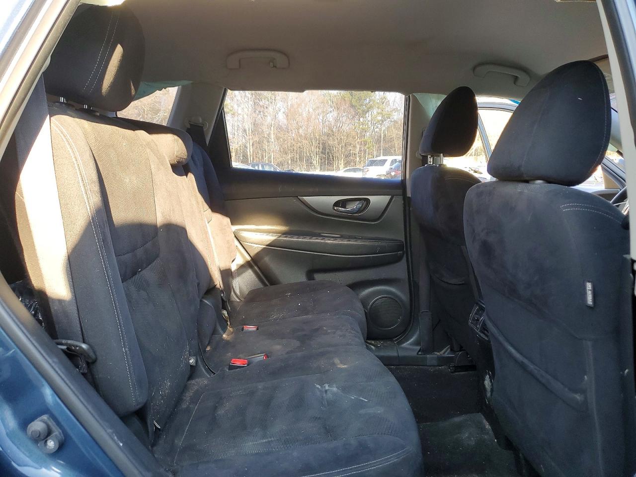 Nissan Rogue S