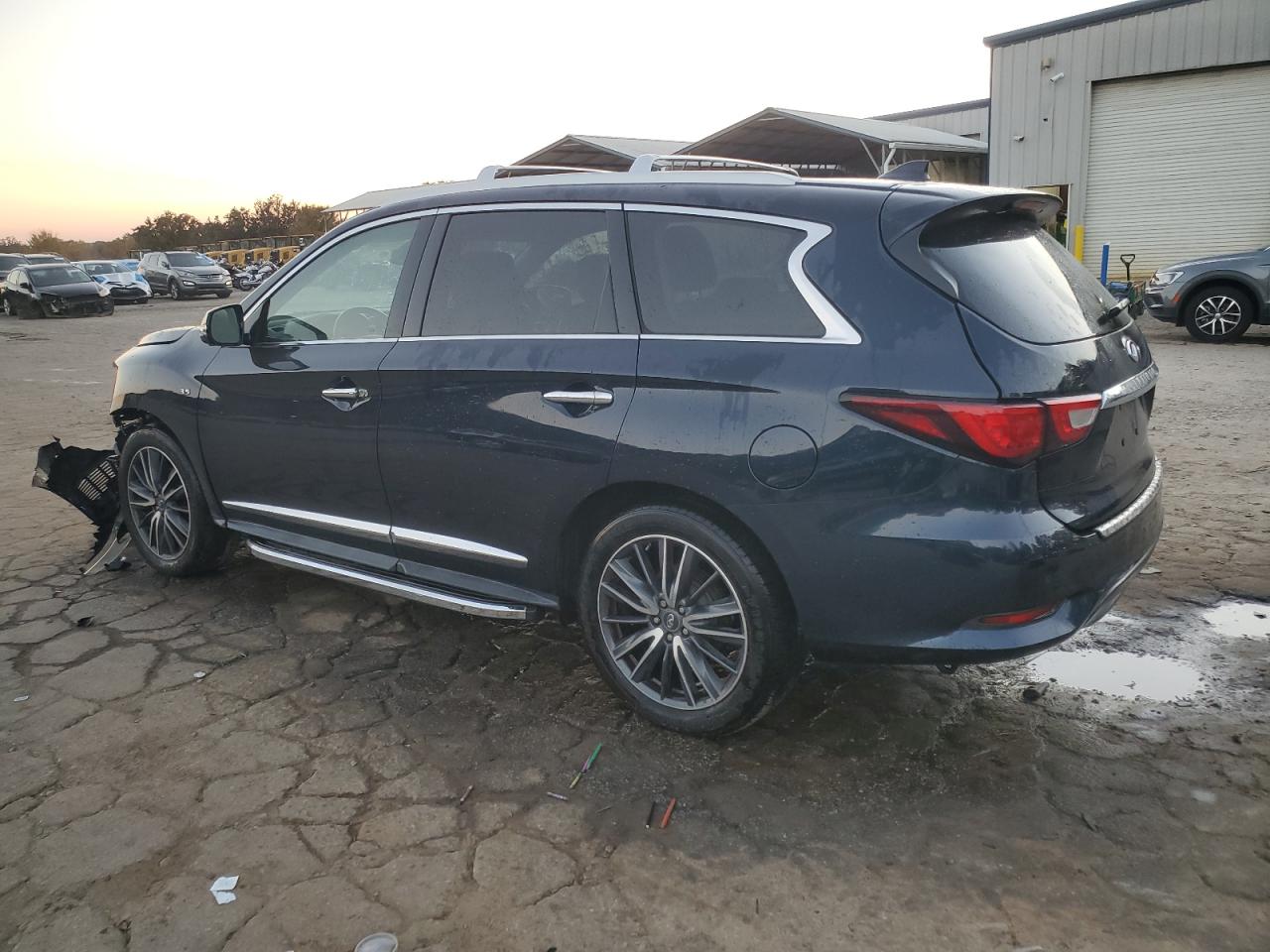 INFINITI Qx Base