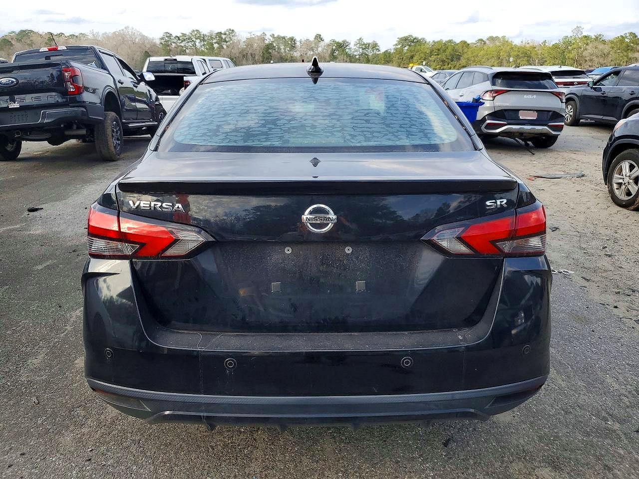 Nissan Versa Sr