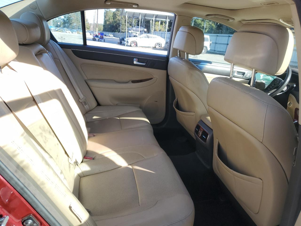 Hyundai Genesis 3.8l