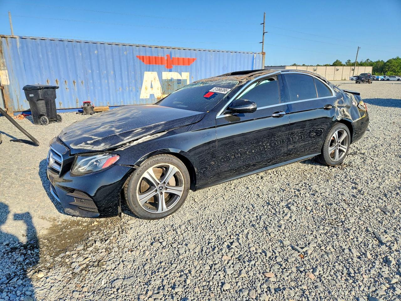 Salvage Mercedes-Benz E-Class Image