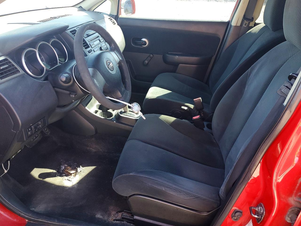 Nissan Versa S