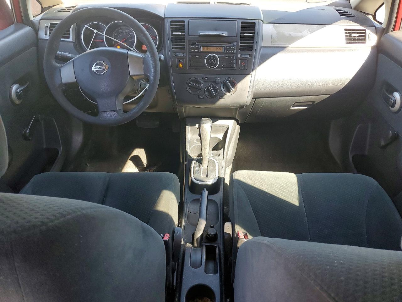Nissan Versa S