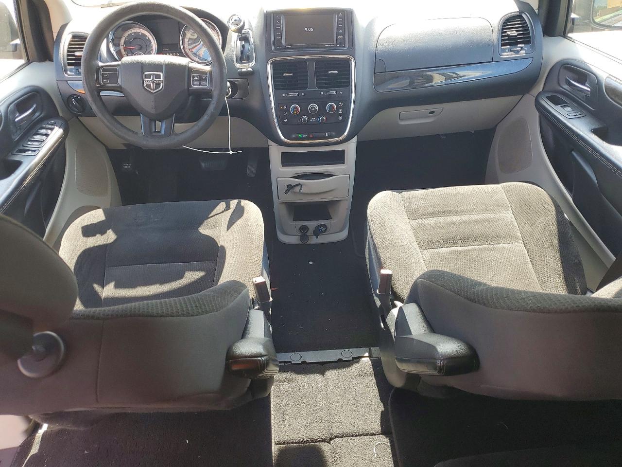 Dodge Caravan Se
