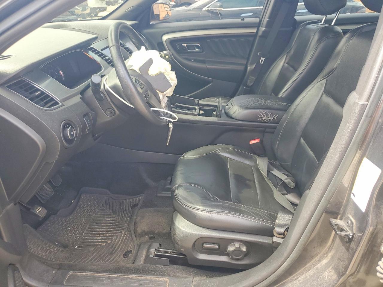 Ford Taurus Sel