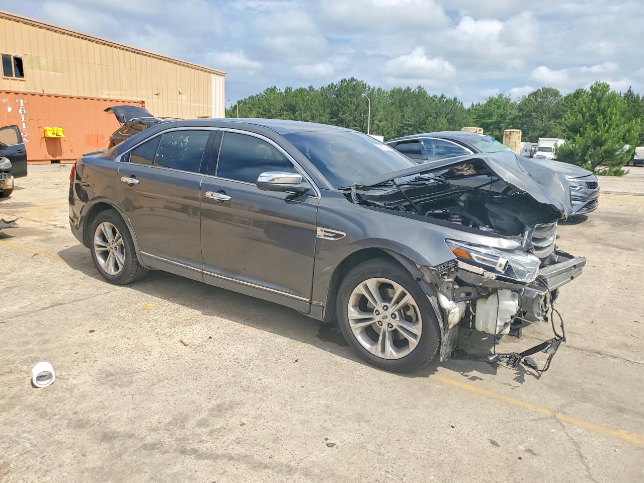 Ford Taurus Sel