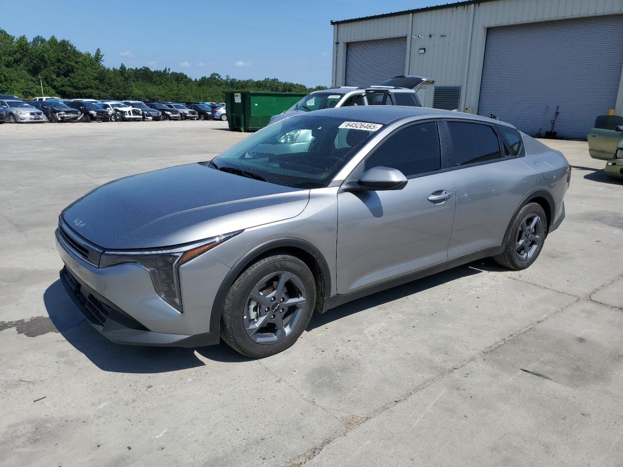 Salvage Kia K4 Lx Image