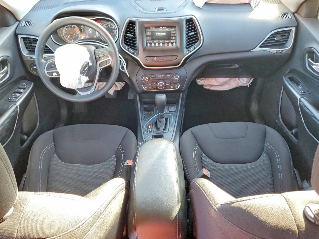 Jeep Grand Cherokee Latitude