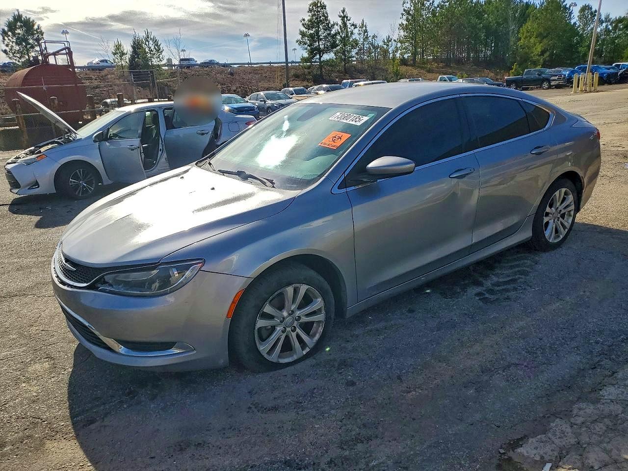 Salvage Chrysler 200 Image